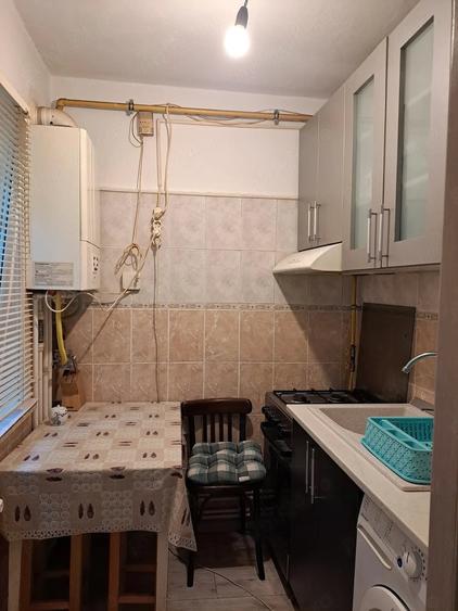 Apartament cu 2 camere nedecomandat în Central