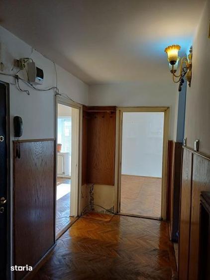 Apartament cu 3 camere în Calea Aradului