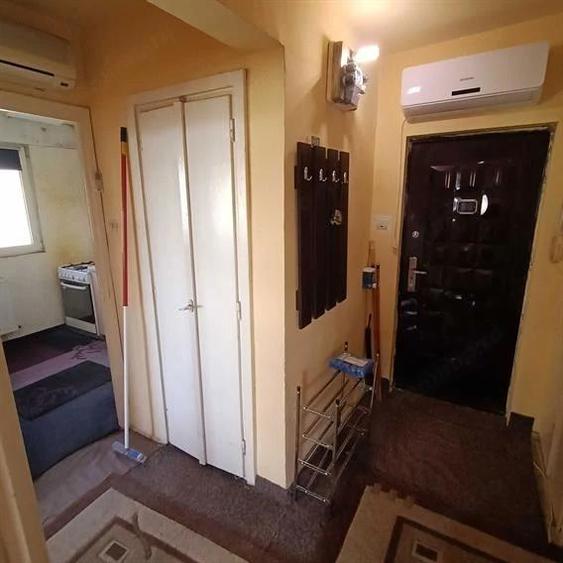 Apartament cu 2 camere decomandat în Circumvalațiunii
