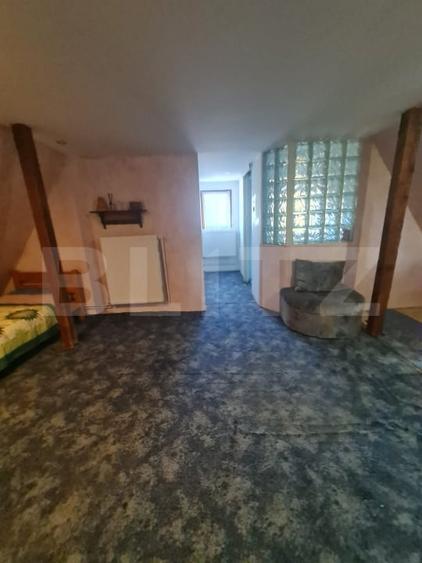 Casă individuală cu 4 camere cu Teren 2400 Mp în Micești
