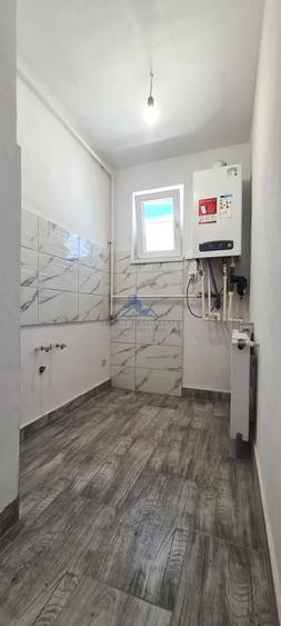 Apartament cu 2 camere semidecomandat în Târnăveni