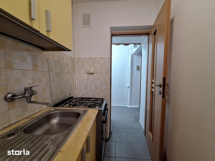 Apartament cu 2 camere nedecomandat în Girocului