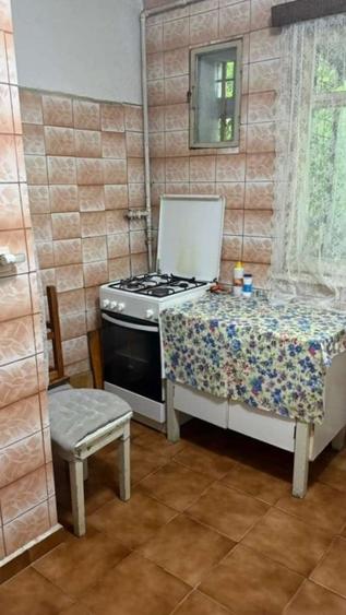 Vanzare apartament 3 camere, decomandat, confort 1 in Ploiesti, Vest - 8