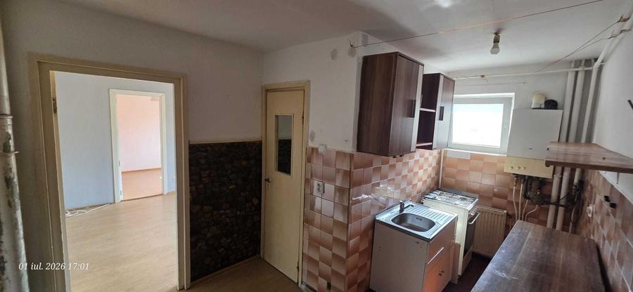 Apartament cu 2 camere semidecomandat în Central