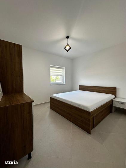 Apartament cu 2 camere semidecomandat în Botizului