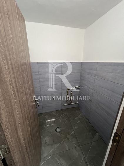 Birou, de 27 mp, în Rogerius