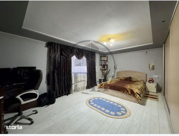 Casă cu 4 camere în Hârșova