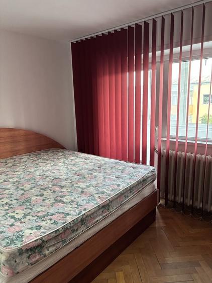 Apartament cu 3 camere decomandat în Grigorescu
