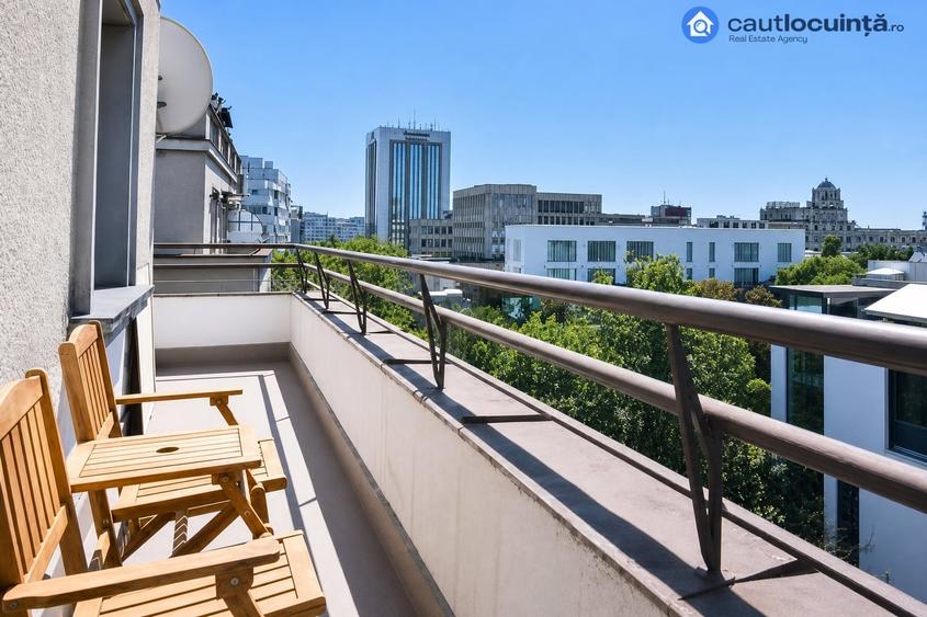 Apartament cu 3 camere în P-ța Romană