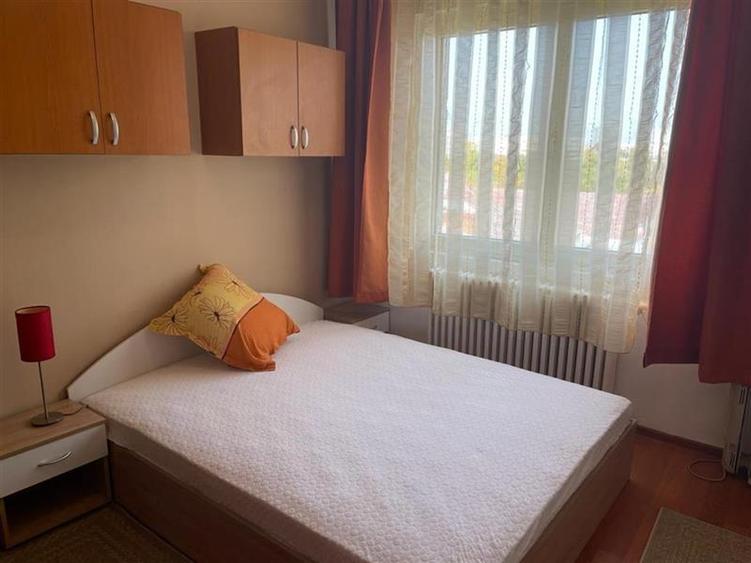 Apartament cu 2 camere semidecomandat, mobilat în Cișmigiu