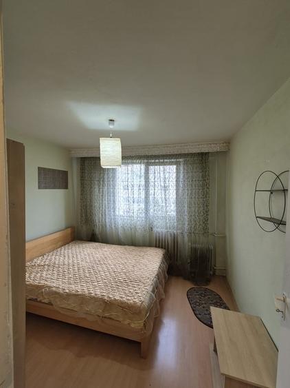 Apartament cu 2 camere decomandat în Militari