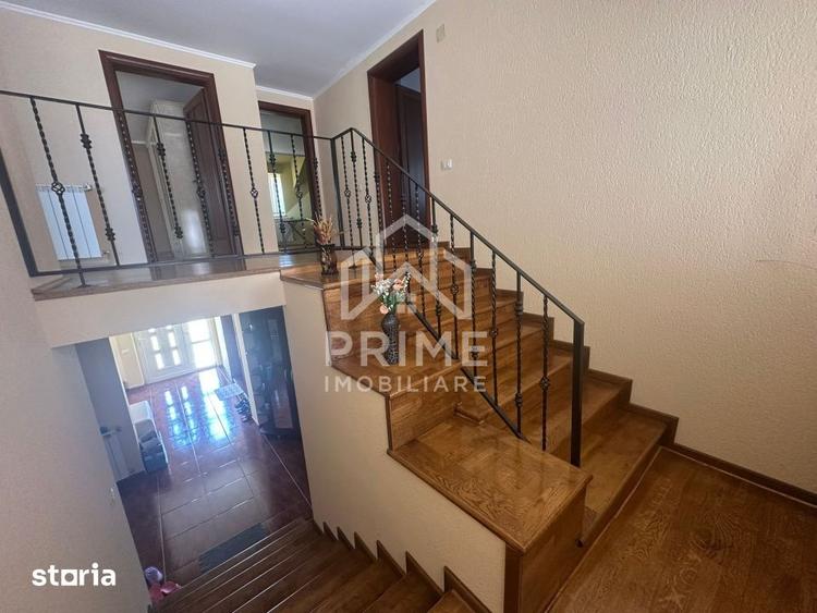 Casă cu 6 camere cu Teren 3100 Mp în Sebeș