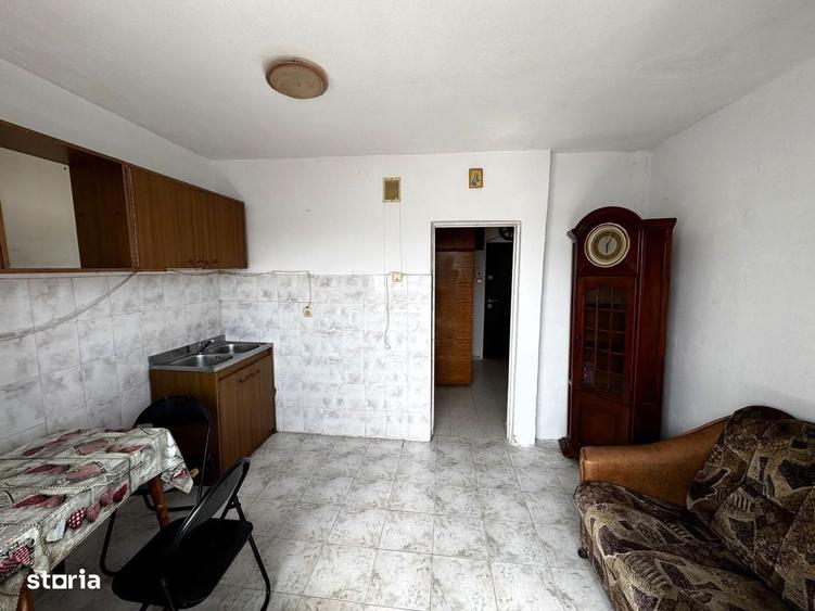 Garsonieră decomandată în Oancea