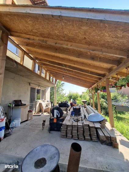 Casă cu 5 camere cu Teren 630 Mp în Miroslava