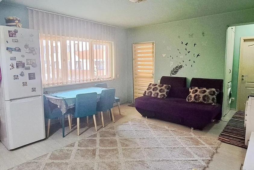 Apartament cu 2 camere semidecomandat, mobilat în Florești — fotografia 1