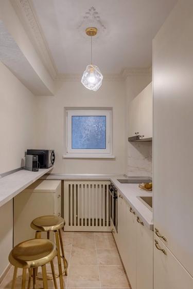 Apartament cu 2 camere în P-ța Romană
