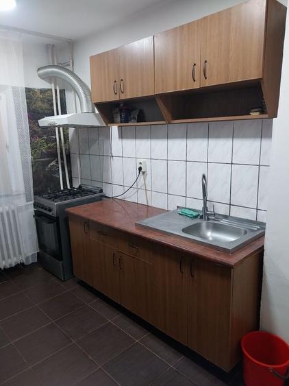 Apartament cu 2 camere semidecomandat în Popoveni