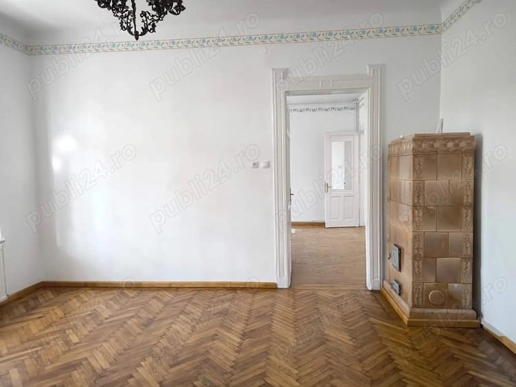 Spațiu comercial, de 200 mp, în Ultracentral