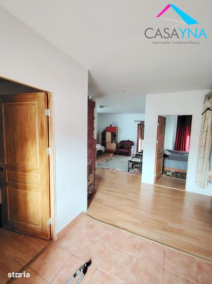 Casă cu 5 camere cu Teren 780 Mp în Sărata