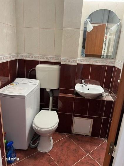 Inchiriez apartament 3 camere - 5