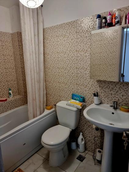Apartament cu 2 camere semidecomandat în Popoveni