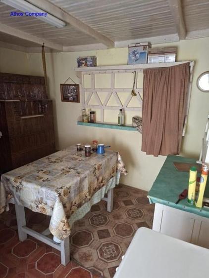 Casă individuală cu 3 camere cu Teren 1847 Mp în Gârbovi