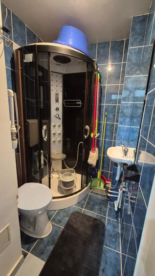 Apartament cu 3 camere decomandat în Vitan Mall