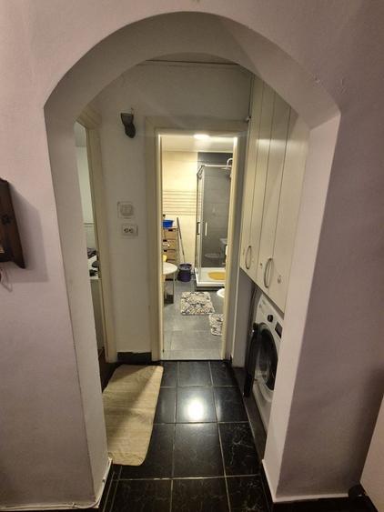 Apartament cu 2 camere decomandat în Berceni