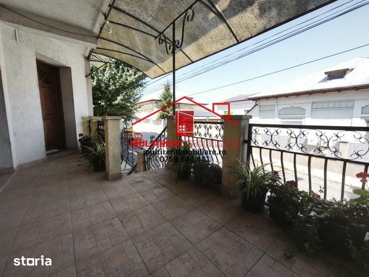 Casă cu Teren 280 Mp în Babadag
