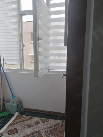 Garsonieră decomandată în Traian