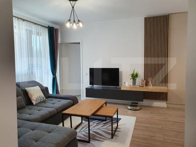 Apartament de vanzare, 3 camere, 2 bai, garaj + boxa, zona Subcetate - 2