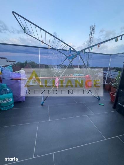 Apartament cu 3 camere în Central — fotografia 3