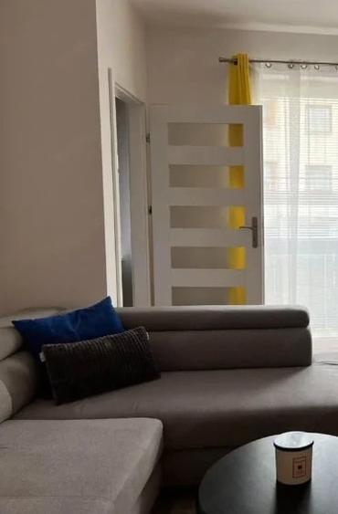 Apartament cu 2 camere decomandat în 13 Septembrie