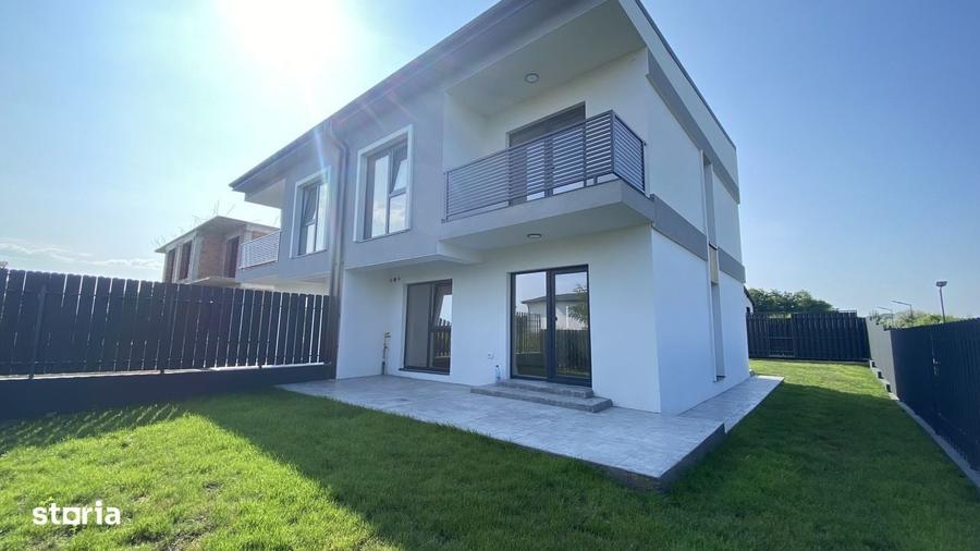 Casă cu 4 camere în Central