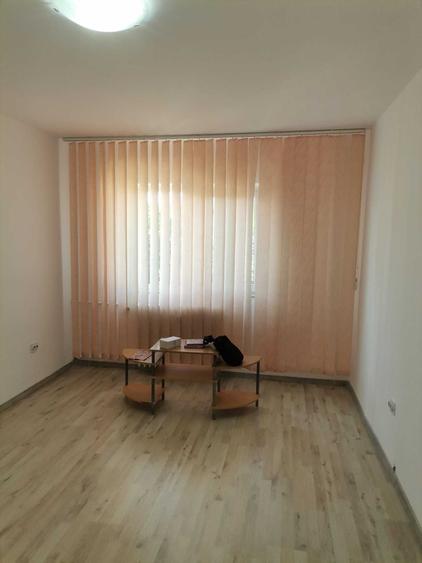 Apartament cu 2 camere decomandat în Alexandru cel Bun