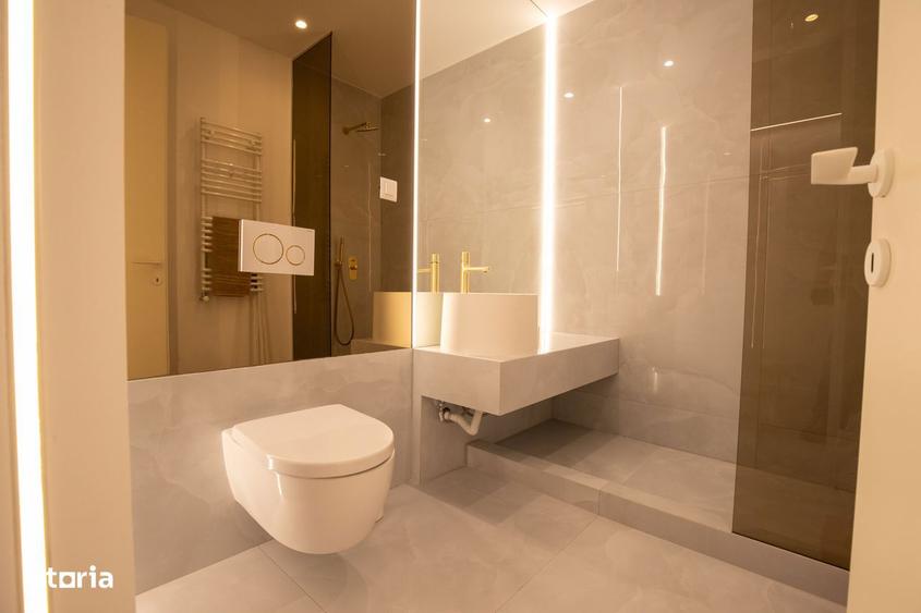 Apartament cu 3 camere decomandat, mobilat în Central