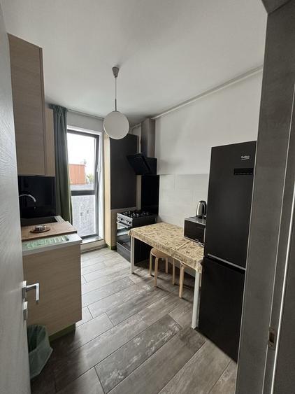 Apartament cu 2 camere decomandat în Exterior Vest