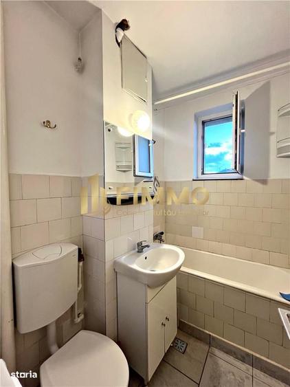 Apartament cu 2 camere, mobilat în Central