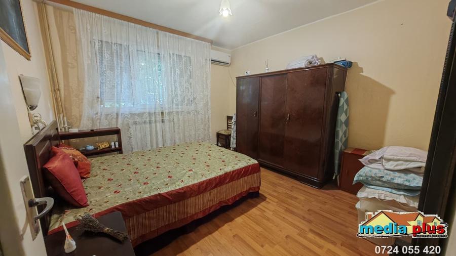 Apartament cu 3 camere decomandat în Central