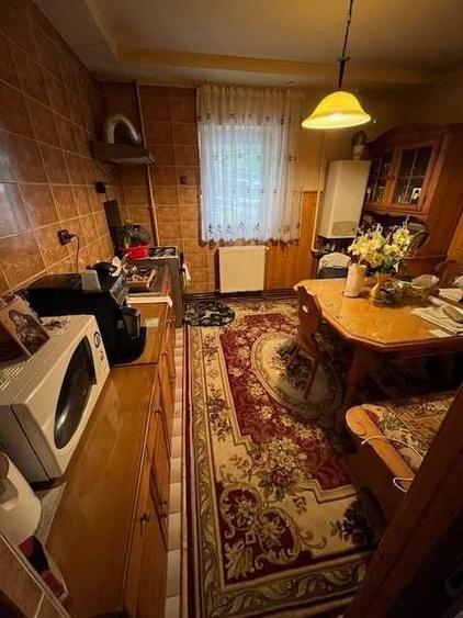 Apartament cu 3 camere decomandat în Vasile Aaron