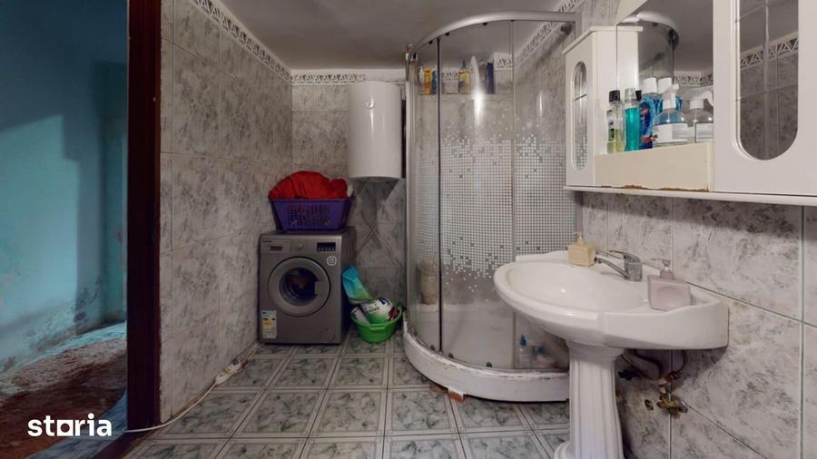 Apartament cu 3 camere în Armeneasca