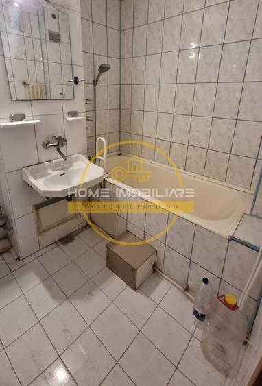 Apartament cu 2 camere decomandat în Bicaz