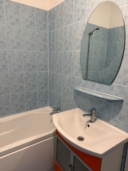 Casă cu 4 camere decomandat cu Teren 150 Mp în Central