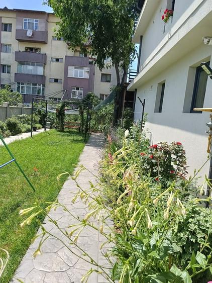 Casă cu 4 camere în Kiseleff