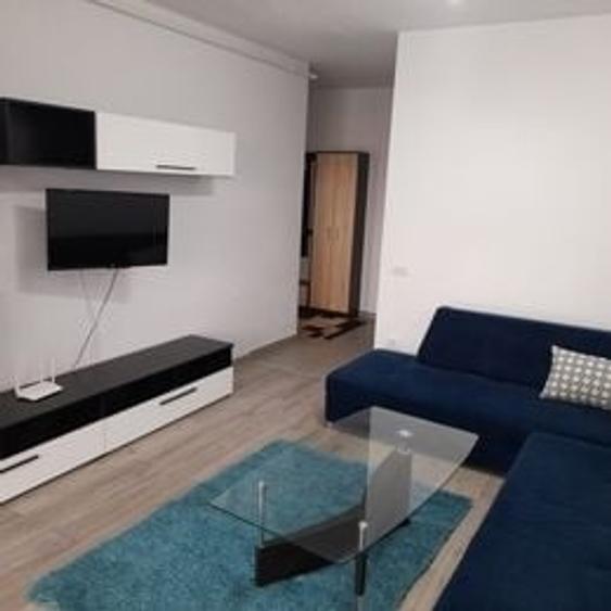 Apartament decomandat în Dobroești