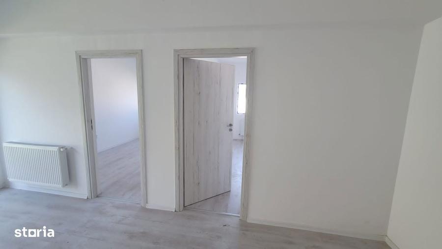 Casă cu 3 camere cu Teren 400 Mp în Domnești