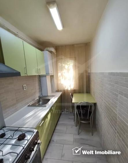 Apartament cu 3 camere semidecomandat, mobilat în Mănăștur