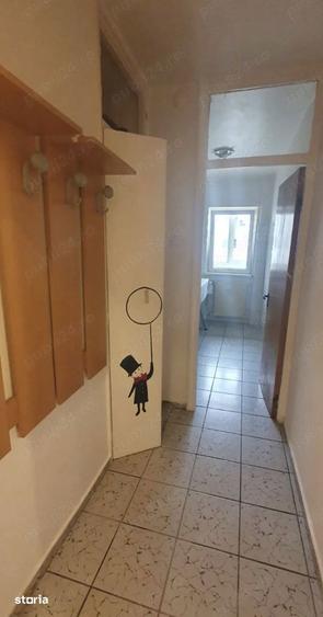 Inchiriez garsoniera zona iancului pantelimon stradal - 1