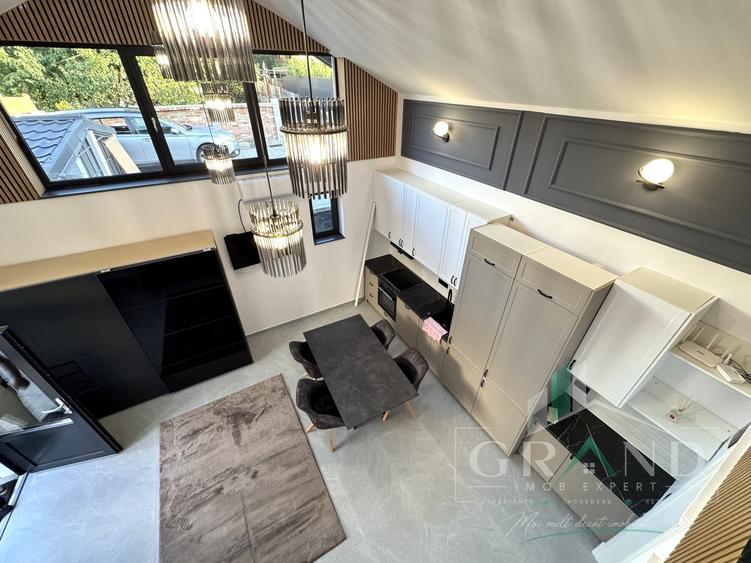 Duplex cu 3 camere cu Canalizare în Între Lacuri