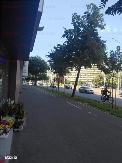 Apartament cu 4 camere decomandat în Pantelimon